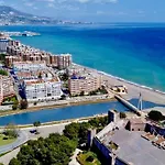 Amplio Apartamento Junto Al Mar