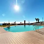 Panoramica Views Superb Luxury Apartment