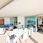 Panoramica Views Superb Luxury Apartment
