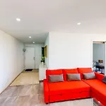 Las Palmeras - Best Location Cozy Apartment