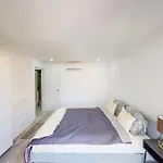 Las Palmeras - Best Location Cozy Apartment