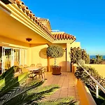 Malibu Mansion Panoramic Dreamhome With Jacuzzi By Solrentspain