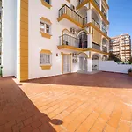 Delux And Contemporary Apartament