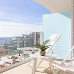 Ensuite Sea & Pool Views With Private Parking