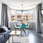 Sur Suites Palmeras 491