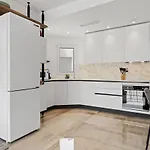 Private Terrace Apartment In Fuengirola By Costarentals - Ref 223
