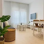 Independencia Apartamento Moderno Playa 100M