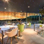Higueron Hotel Curio Collection By Hilton (Adults Only)