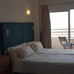 Seafront Apartment With Open-Air Heated Pool