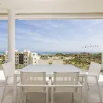 Vivi Homes - Panorama Pool, Golf, Terrace & Sea View