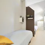 Perfect Beach Location With Roof Terrace