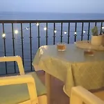 Balcon Sobre El Mar