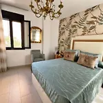 Luxury And New Apartment With Pool