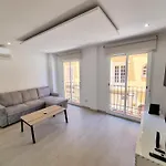 Aljaima I City Center And Beach Apartment