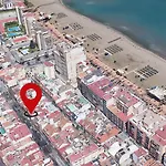 Beautiful Coastal 3-Bedroom - 1 Minute Away From Fuengirola Beach
