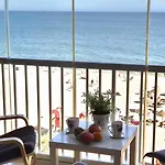 Apartamento Frente Al Mar