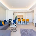 Jade Luxury Home In A Brand New Exclusive Complex With Mountain And Seaview, 100 Metres From Fuengirola Beach, Free Private Parking