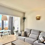 Cozy Fuengirola Apartment With Sea View & Pool