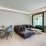 Jade Tower Fuengirola 2Br Perfect Location