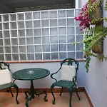 Hostal Cuevas