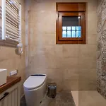 Coastal Retreat 5Br Villa - Pool & Seaviews
