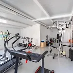 Pass The Keys Stylish 3 Bed Flat In Los Pacos