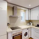 El Capitan Apartment City Center 2-1