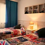 La Casa De Los Arbolitos