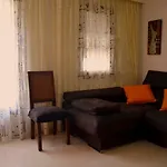La Casa De Los Arbolitos