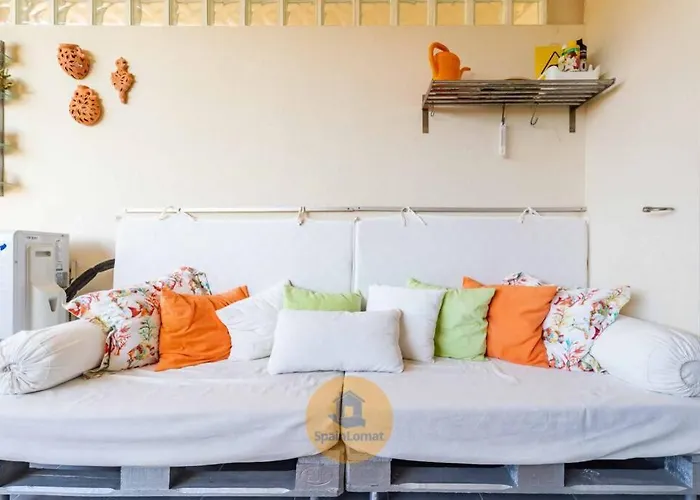 Apartamento Con Amplia Terraza En Fuengirola