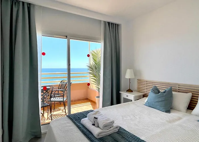 Beachfront Sea View 11Th Floor In Scandinavian Style At Stella Maris By Solrentspain
