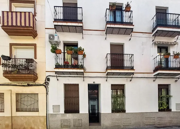 Stunning Apartment In Fuengirola With Kitchen