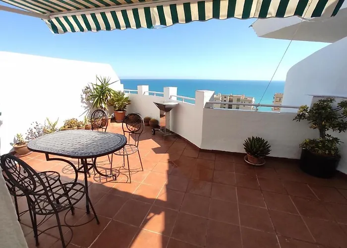 Penthouse Near The Beach