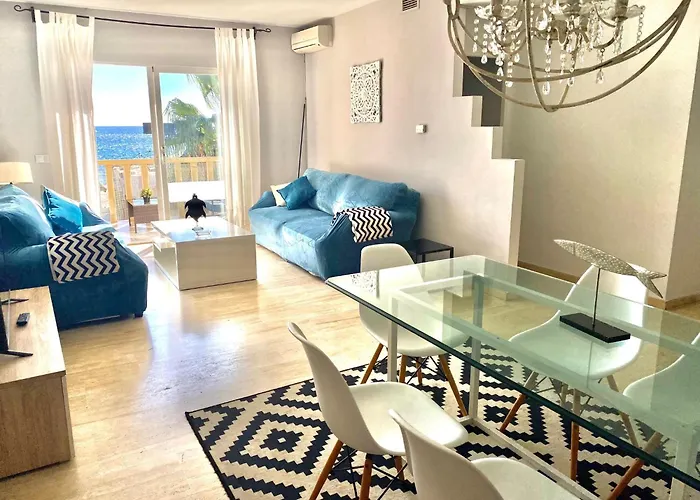 Sea Frontline Stylish Beach House