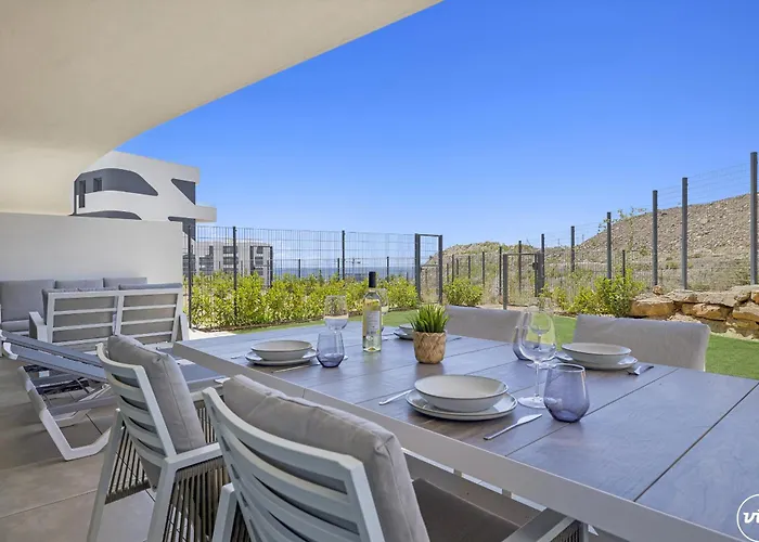 Vivi Homes - Levalin Wellness, Pool & Terrace