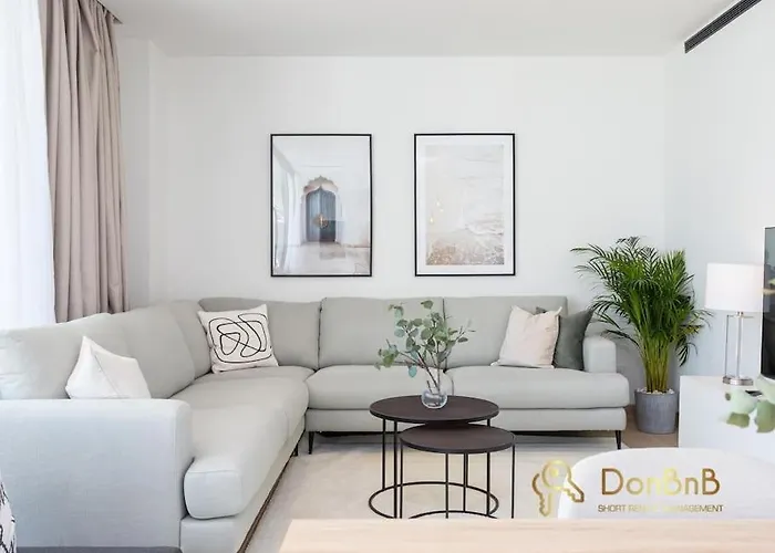 Nice Apartment In Higueron West
