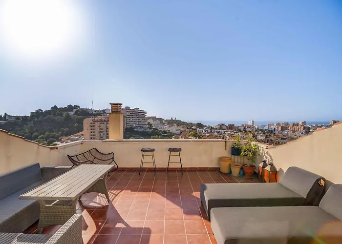 120 - Cozy Duplex Penthouse With Panoramic Views
