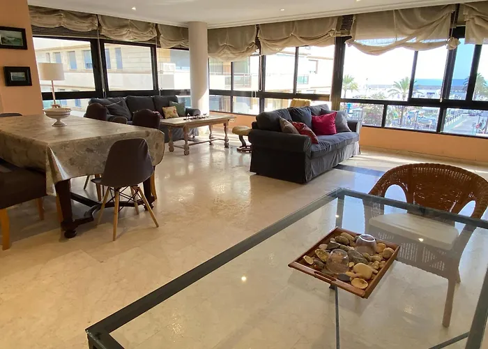4 Bedroom Apartment Close By Beach In Fuengirola