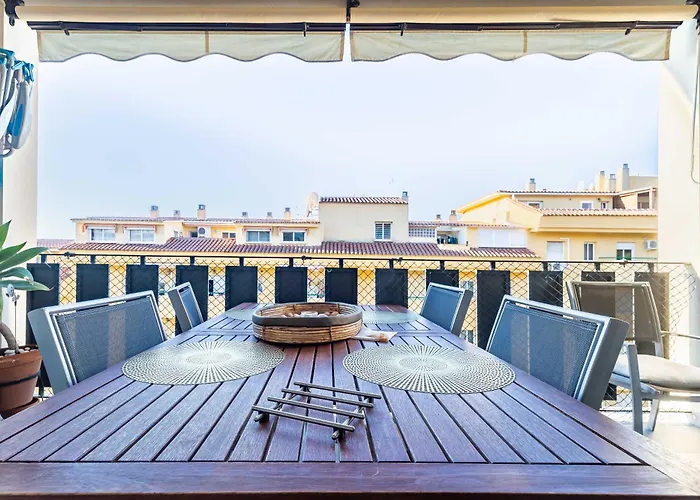 Apartamento Con Amplia Terraza En Fuengirola