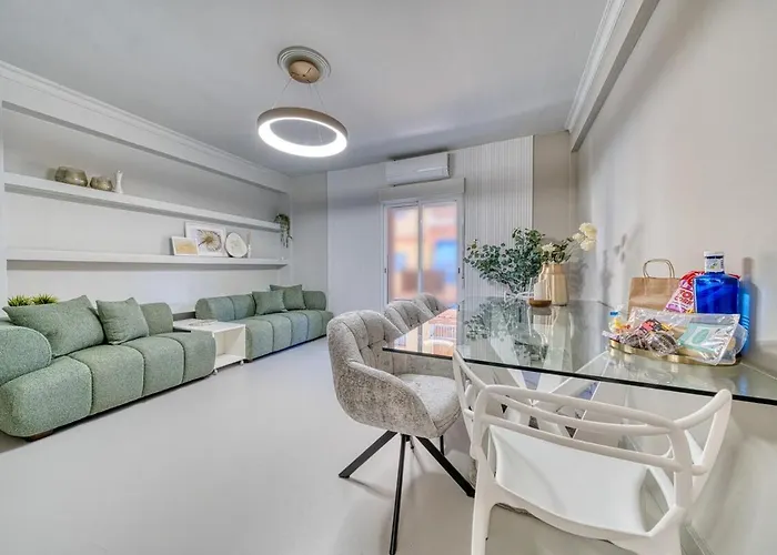 Luxury Apartment With Cinemaroom 600 Mtr From The Beach