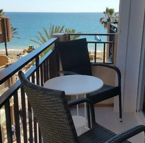 Studio Apartment Yate1