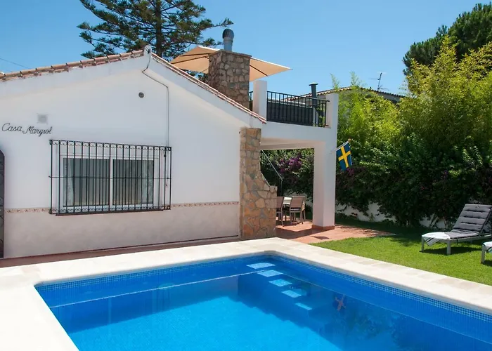 Villa Marysol Sleeps 6