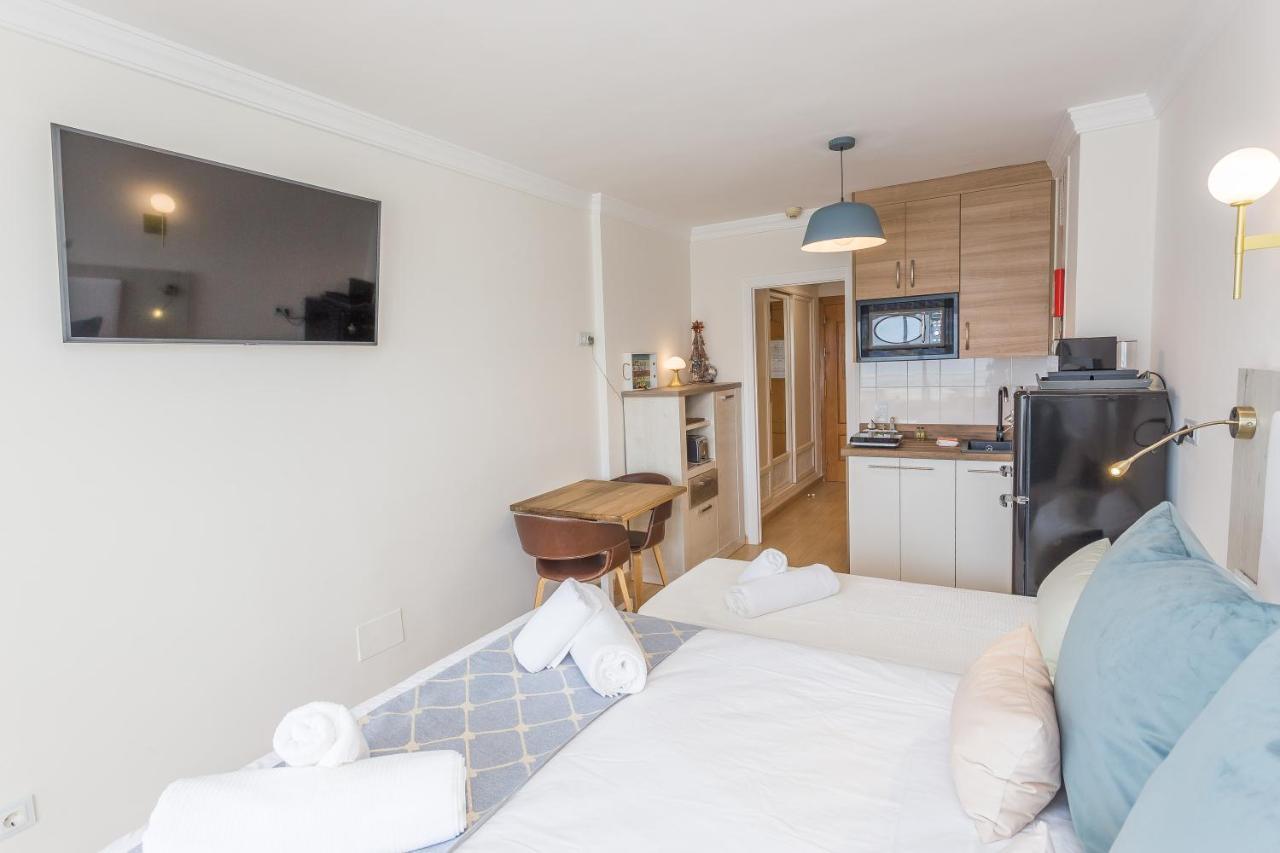 Appartement New In Stella Maris With Stunning Sea Views