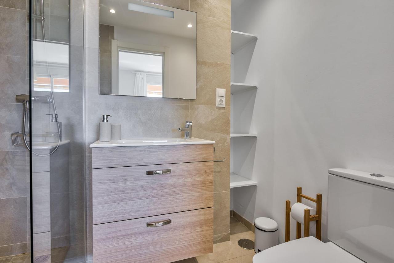 Sur Atico La Paloma Apartment *