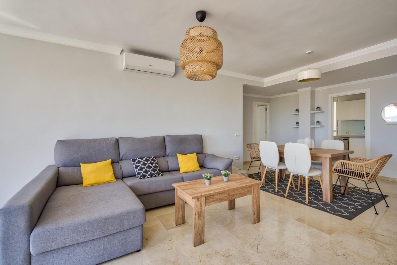 Apartment Sur Atico La Paloma *