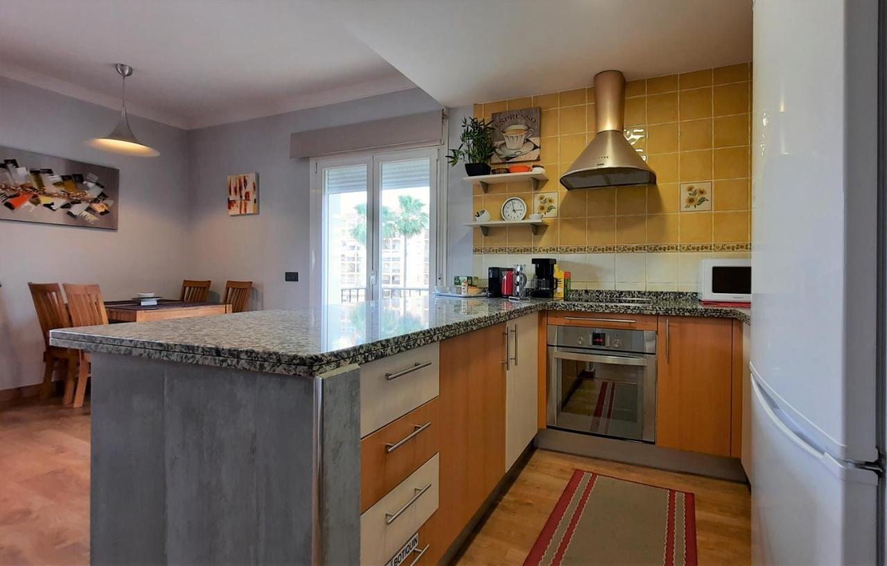 Capri Boliches Wifi Gratis 100m Apartment Fuengirola