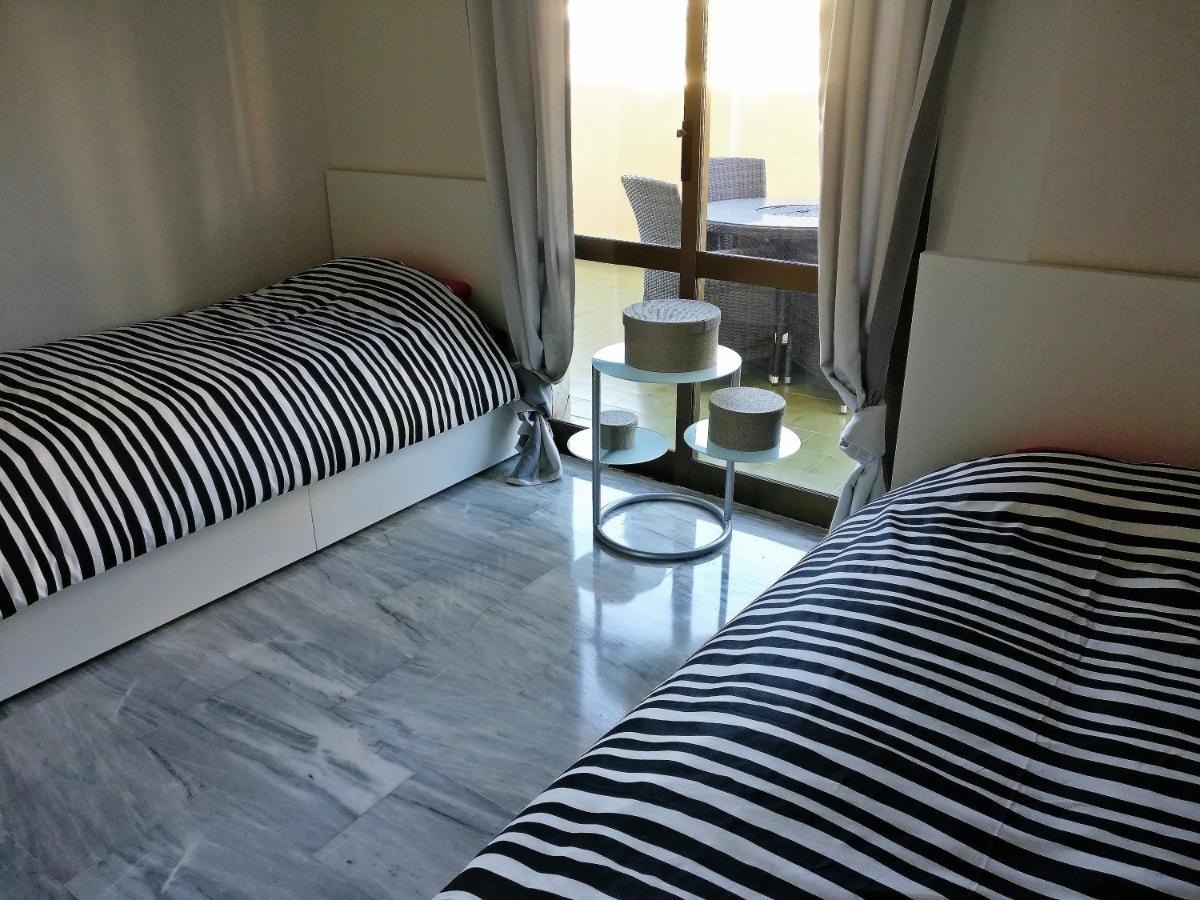 Seaside Haven: With Terrace * Fuengirola
