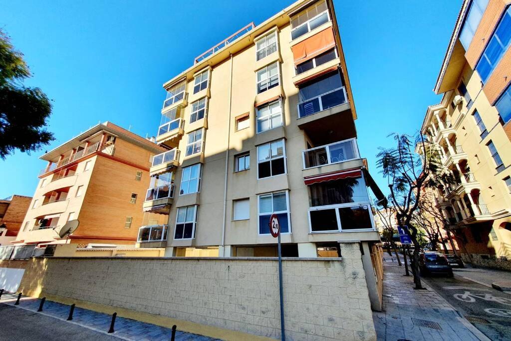Boliches Parking & Apartment *