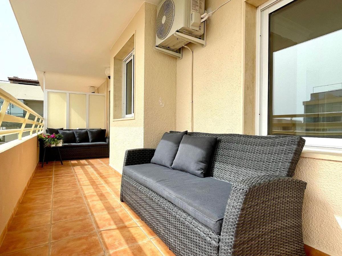 Private Beachfront With Sea View At Stella Maris Apartment