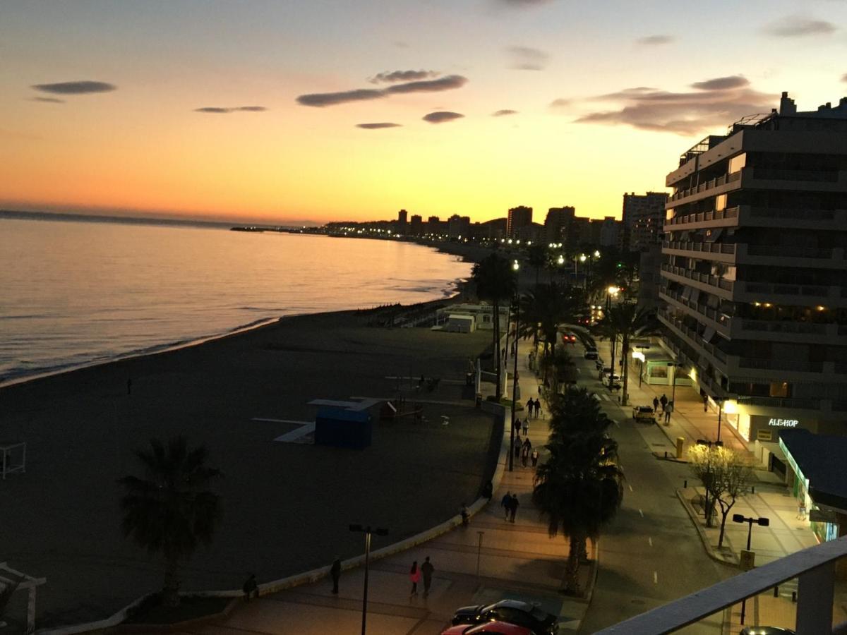 En Primera Linea/beachfront Huoneisto Fuengirola
